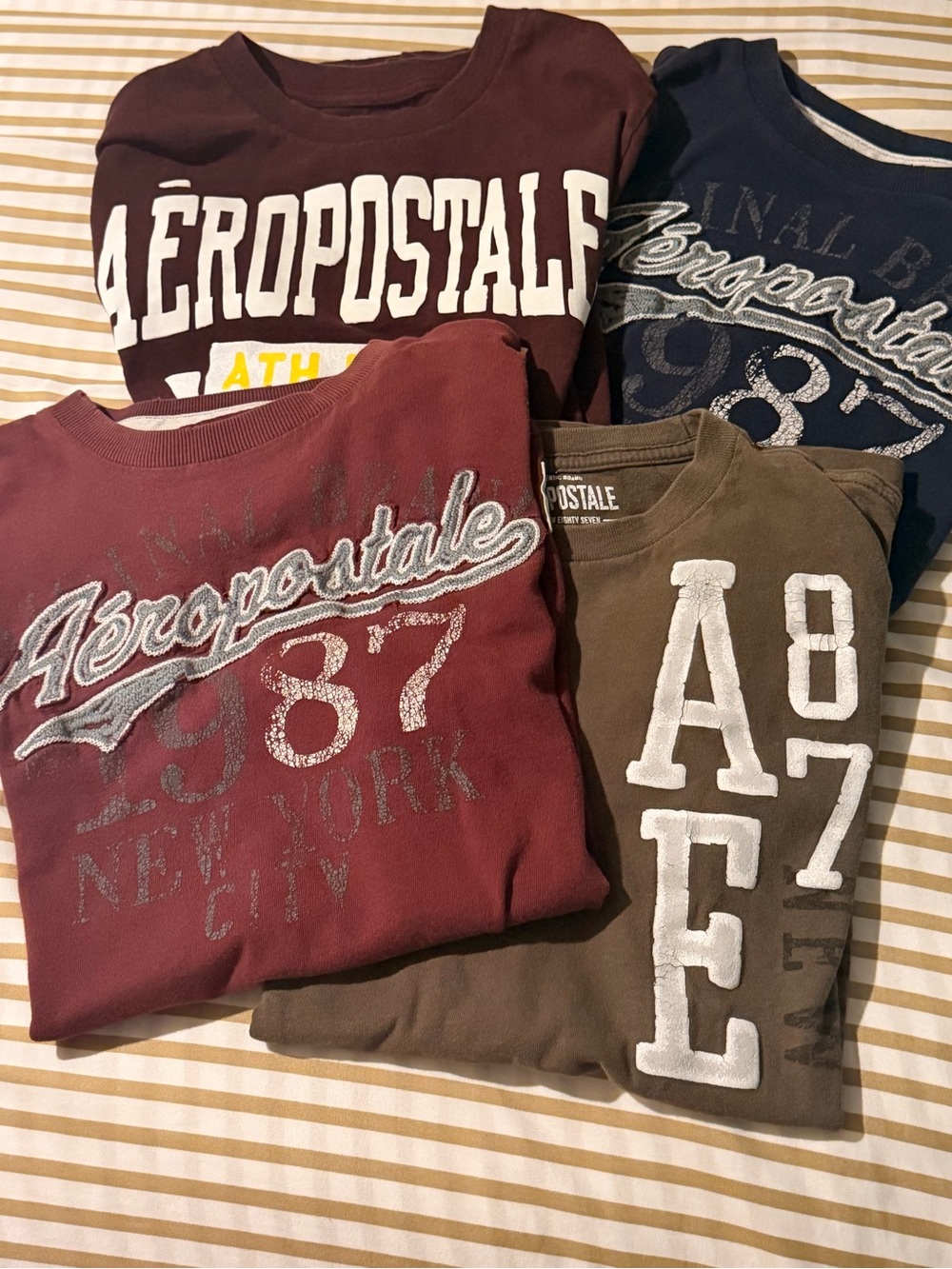Y2K Bundle of 4 vintage men’s medium Aeropostale T-shirts Early 2000s